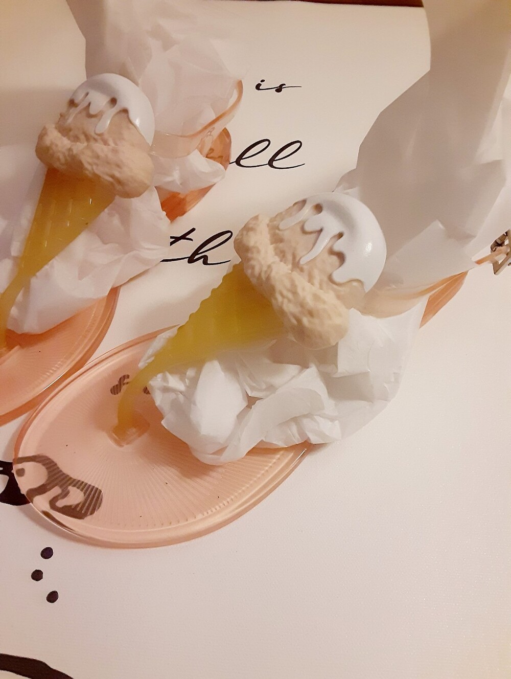 Ice Cream Cone Sundae Katy Perry Pink Jelly Sandals Size 5 - Picture 6 of 11